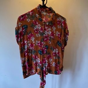 Brown Moral Fiber tie front top with pink and white floral print  L